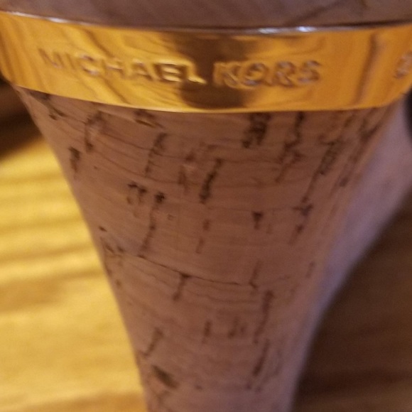 Suede sandals - Picture 4 of 8